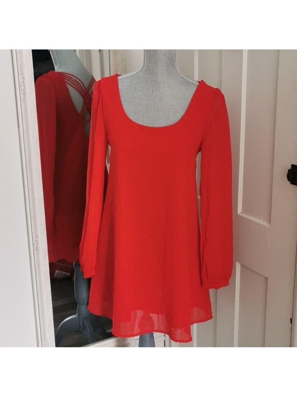 Guess x back smocked shift clubbing dress. Size small. EUC